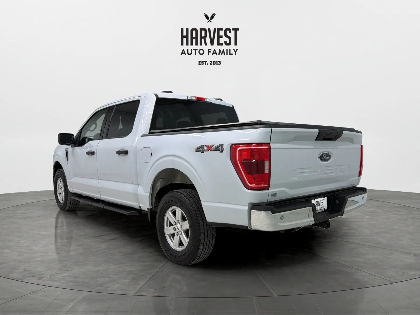 Used 2022 Ford F150 XLT w/ Equipment Group 301A Mid AWD/4WD image 4