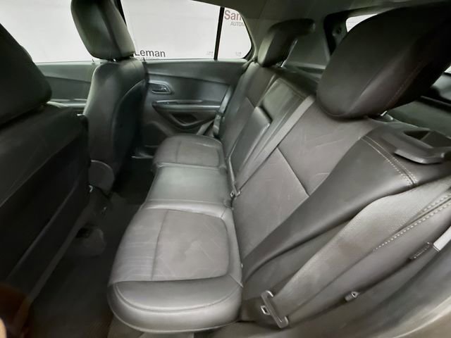 Used 2021 Chevrolet Trax LT w/ Driver Confidence Package image 22