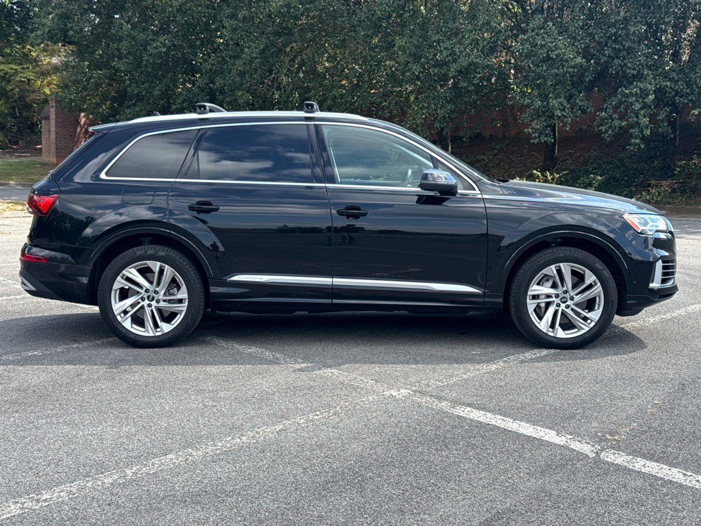 Used 2023 Audi Q7 3.0T Premium Plus w/ Premium Plus Package AWD/4WD image 4