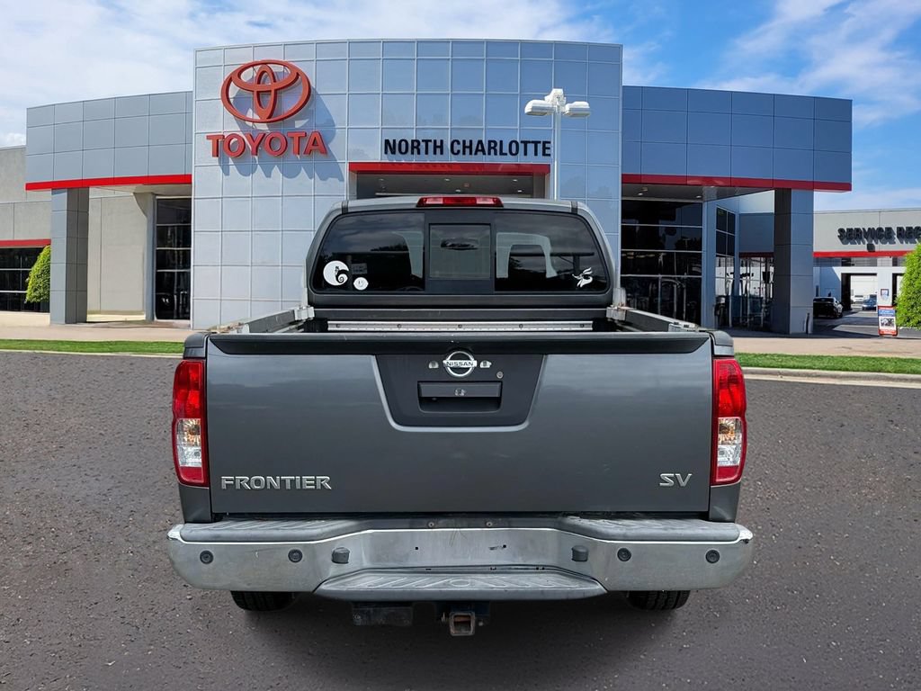 Used 2016 Nissan Frontier SV w/ SV Value Truck Package RWD image 6