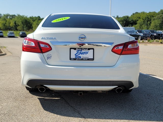 Used 2016 Nissan Altima 2.5 S w/ Power Driver Seat Package FWD image 11