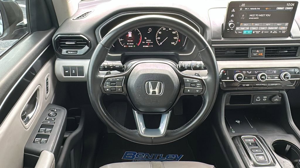 Used 2024 Honda Pilot EX-L image 12