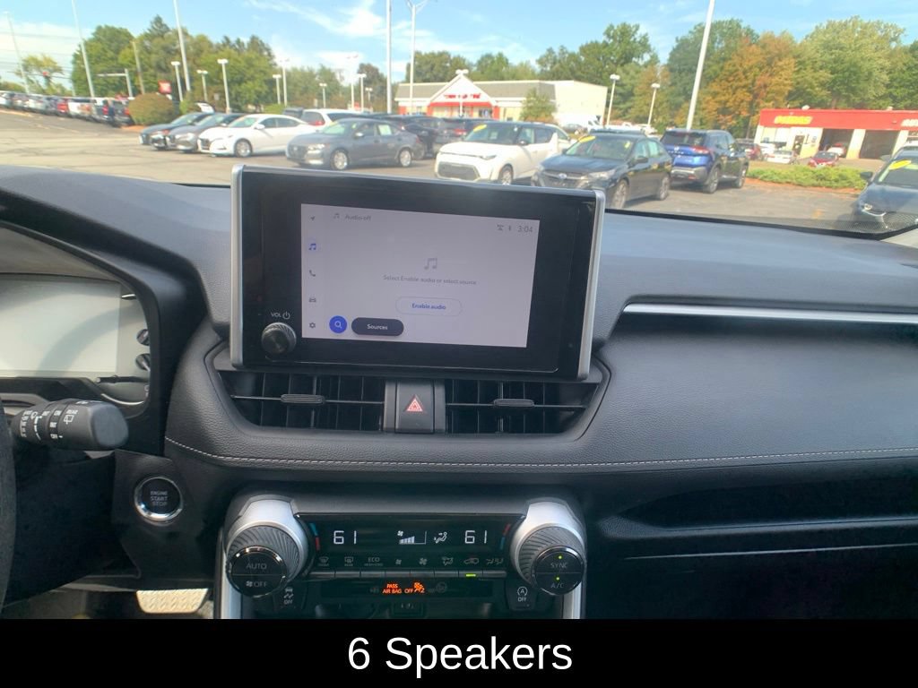 Used 2025 Toyota RAV4 XLE AWD/4WD image 18