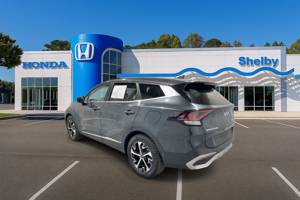 Used 2023 Kia Sportage EX image 6