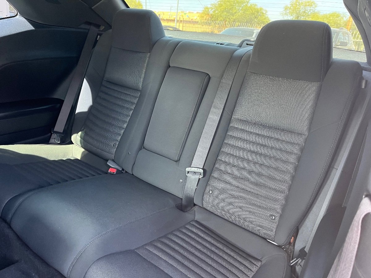 Used 2012 Dodge Challenger R/T RWD image 26