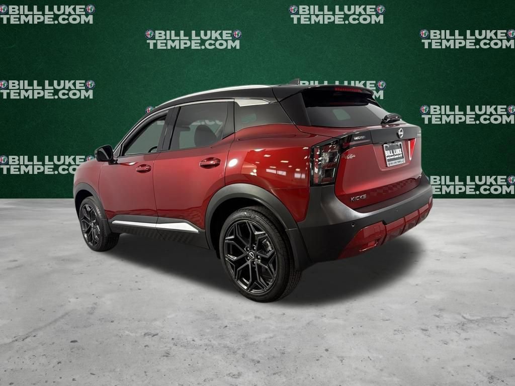 Used 2025 Nissan Kicks SR FWD image 10