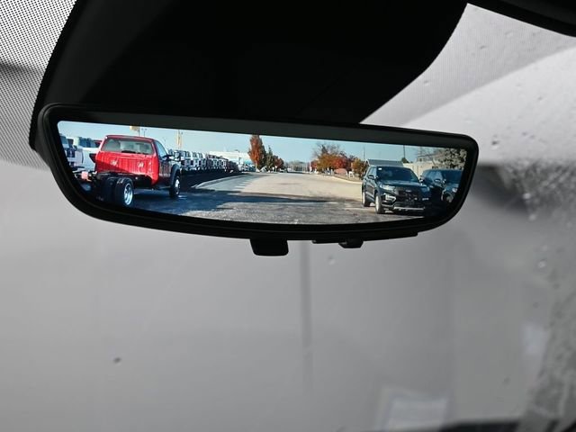 New 2026 Chevrolet Suburban Premier image 40