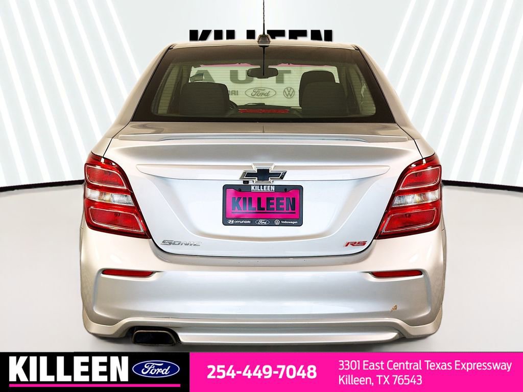 Used 2020 Chevrolet Sonic LT w/ Convenience Package image 7