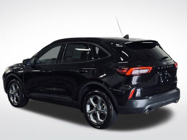 Used 2025 Ford Escape ST-Line image 10