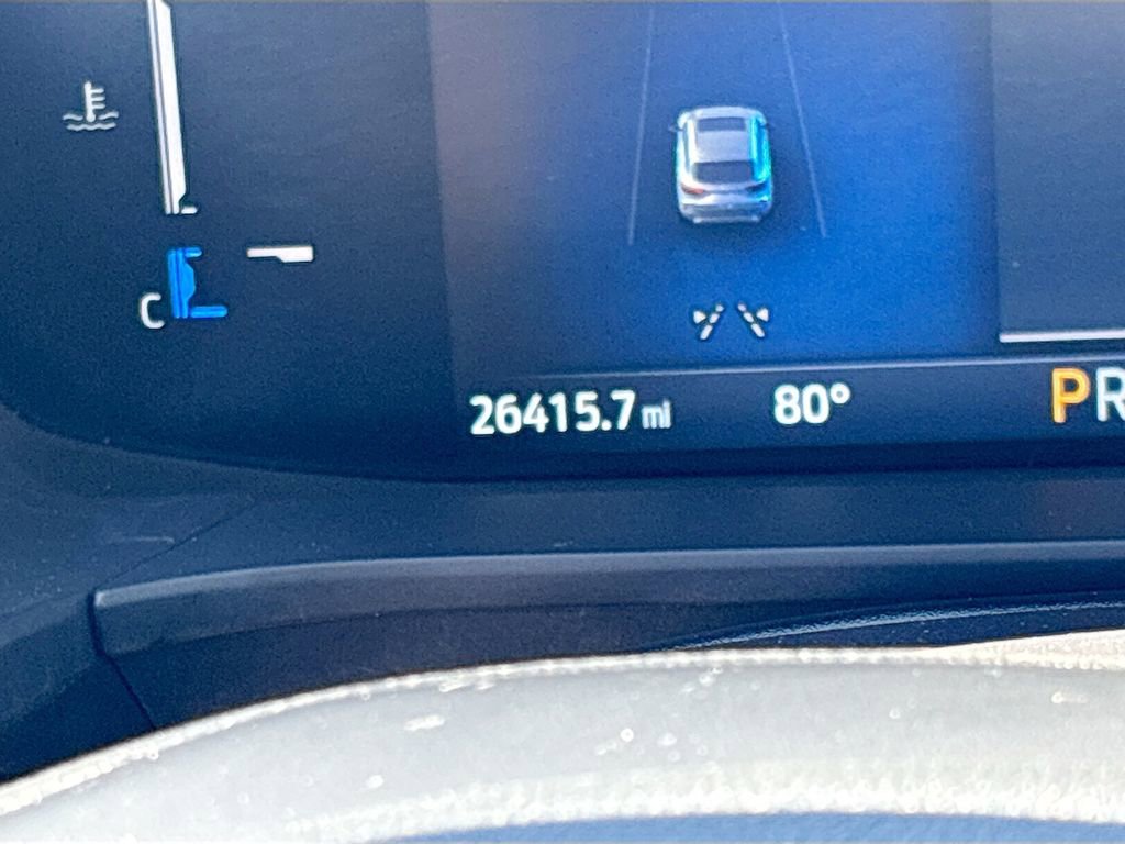 Used 2025 Ford Escape Active AWD/4WD image 12