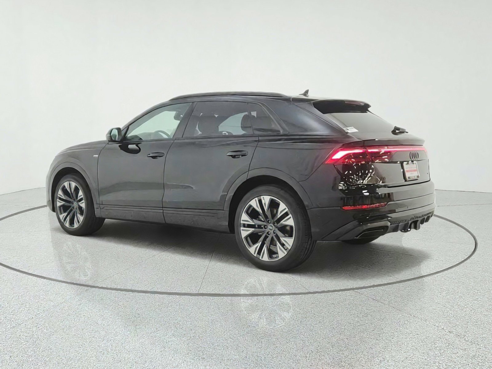 New 2026 Audi Q8 Premium Plus AWD/4WD image 7