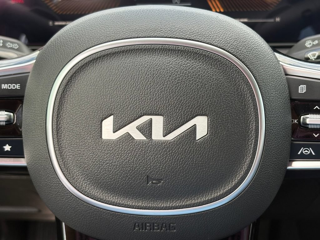 Certified 2025 Kia Sorento S w/ Panoramic Sunroof Package FWD image 25