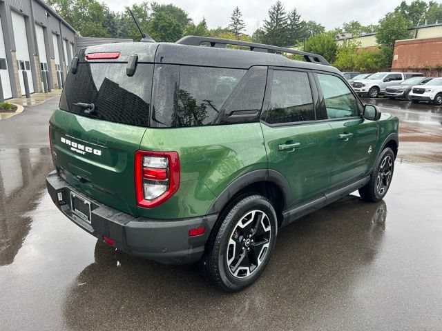 Certified 2023 Ford Bronco Sport Outer Banks w/ Tech Package AWD/4WD image 5