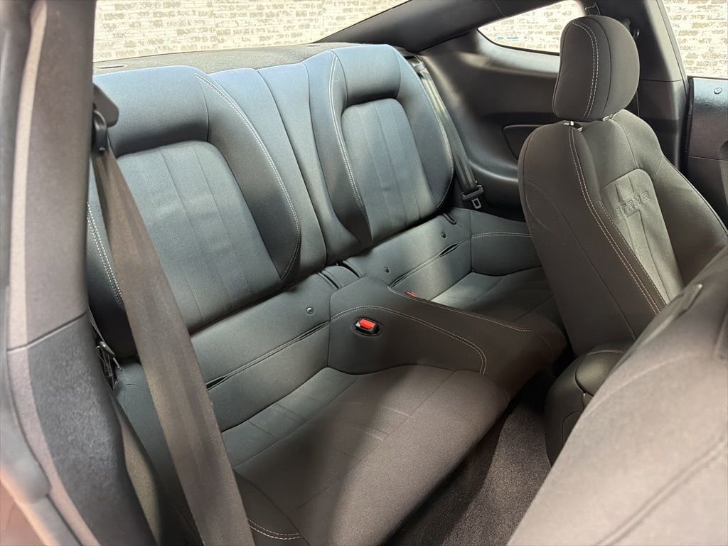 Used 2022 Ford Mustang Coupe RWD image 12