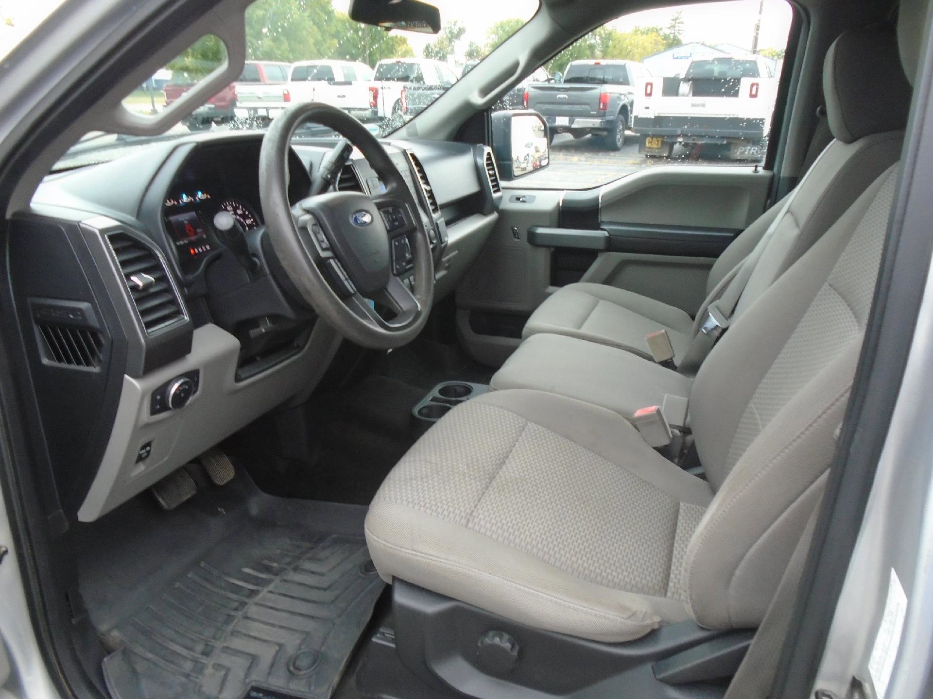 Used 2018 Ford F150 XLT w/ Trailer Tow Package image 13