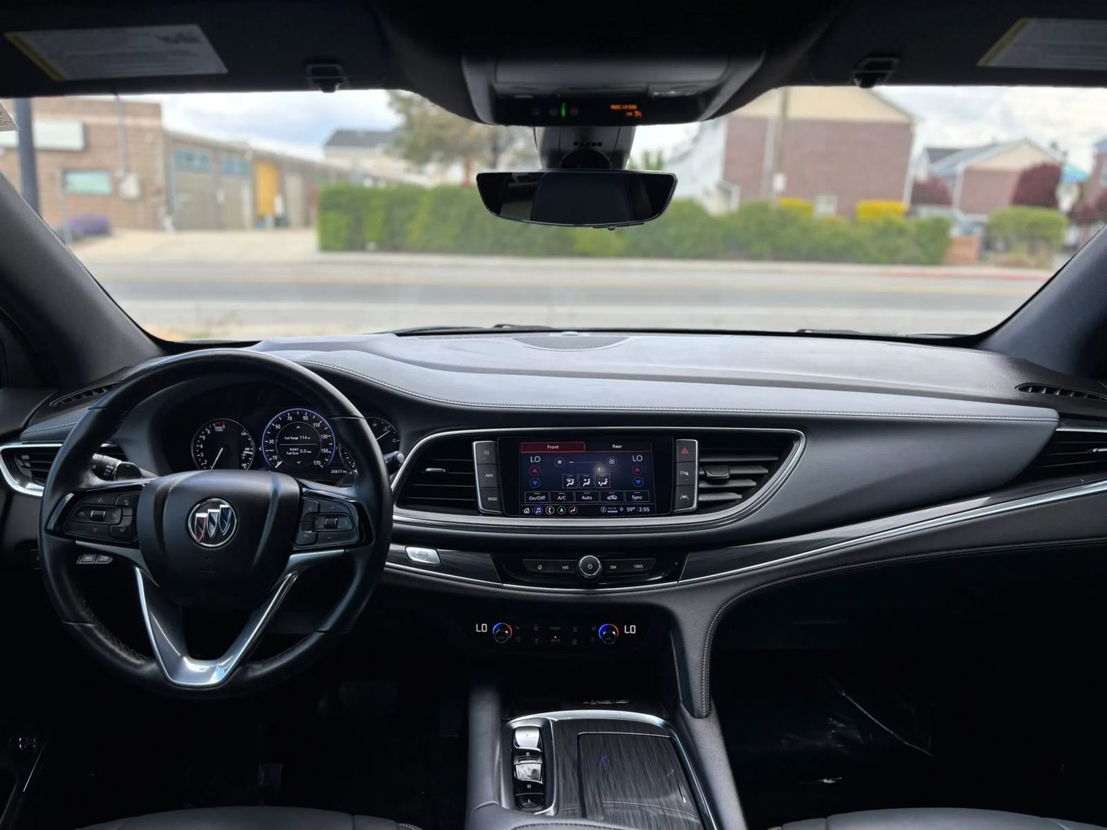 Used 2022 Buick Enclave Premium w/ Surround and Sites Package AWD/4WD image 16