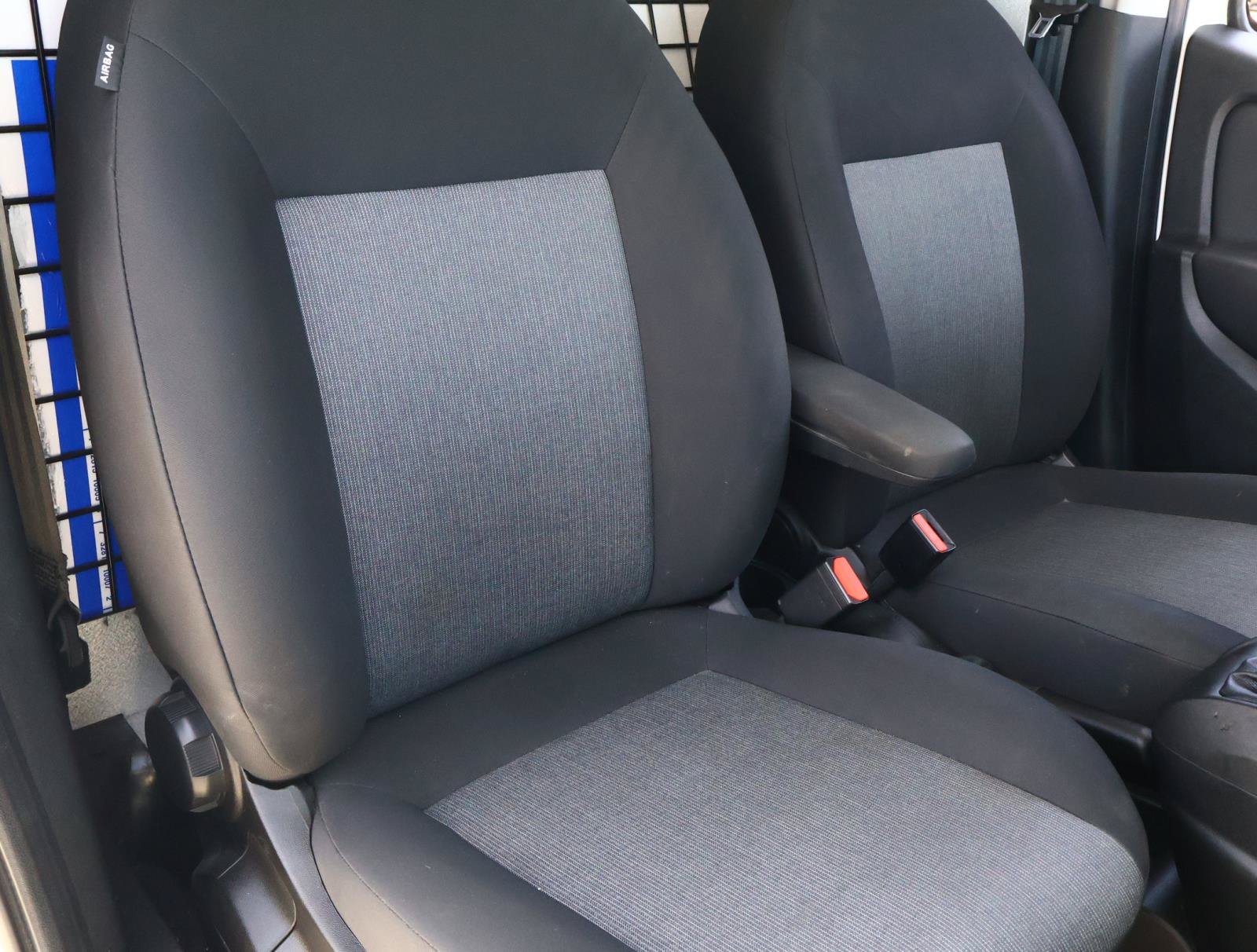Used 2021 RAM ProMaster City Tradesman SLT w/ Window Group 05 FWD image 17