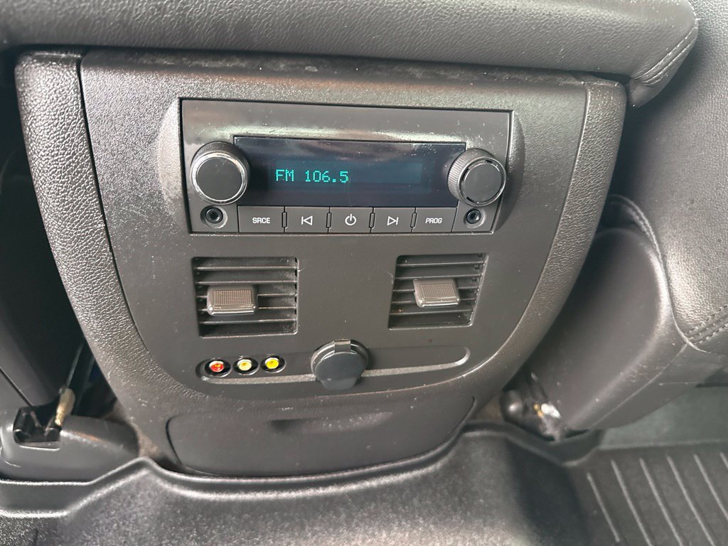 Used 2012 Chevrolet Avalanche LTZ AWD/4WD image 22
