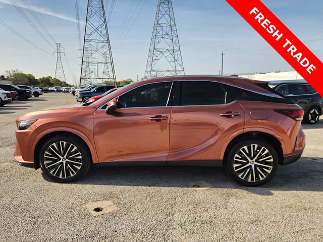 Used 2023 Lexus RX 350 Premium Plus w/ Cold Area Package image 4