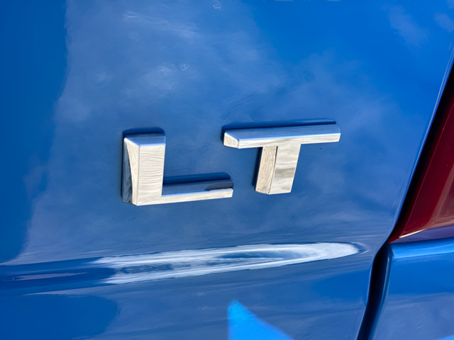 Used 2025 Chevrolet Silverado 1500 LT AWD/4WD image 13