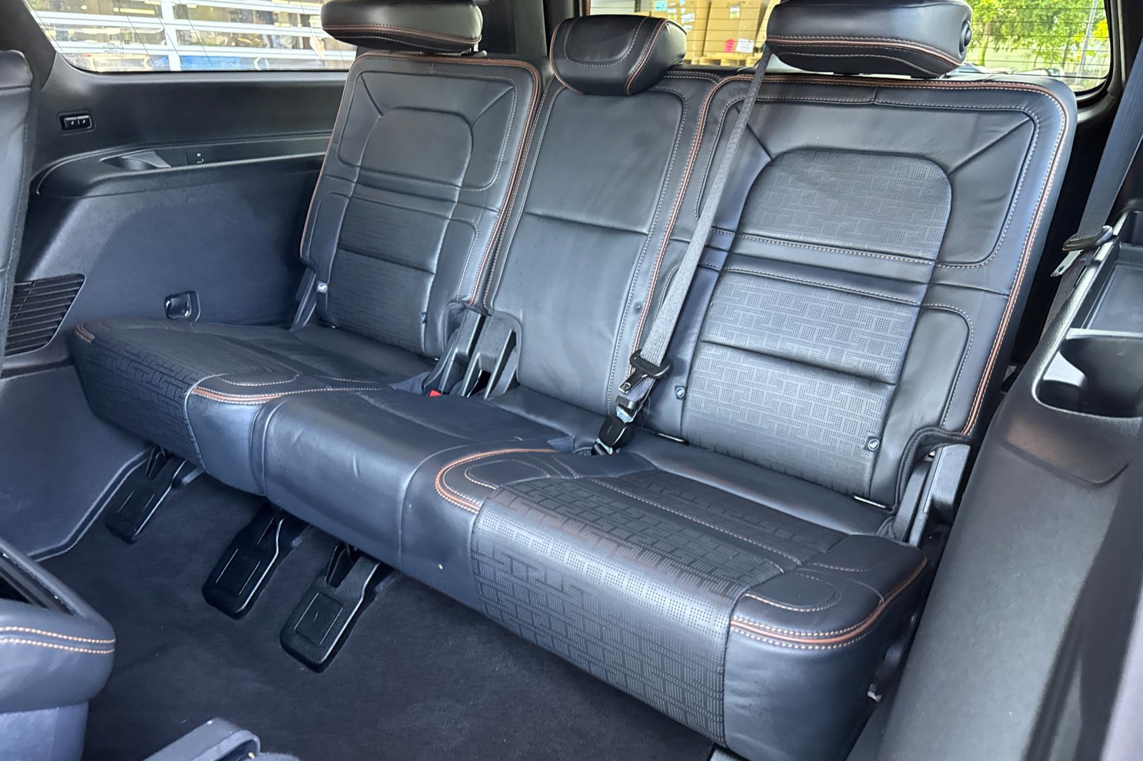Used 2023 Lincoln Navigator L Black Label AWD/4WD image 15