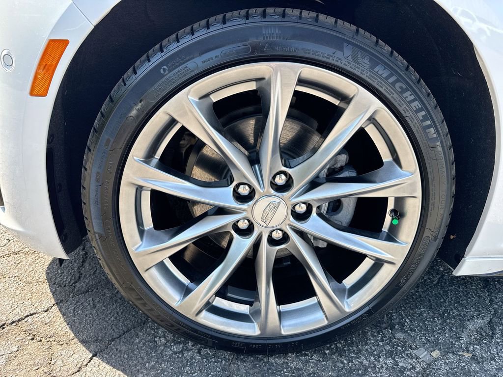 Used 2025 Cadillac CT5 Sport w/ Technology Package image 12