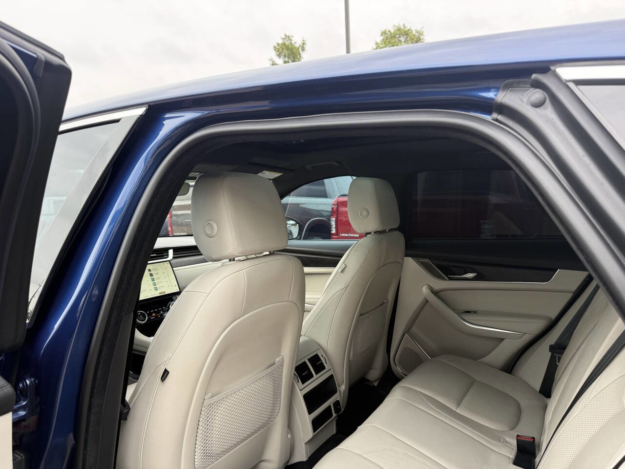 Used 2021 Jaguar F-PACE S AWD/4WD image 12