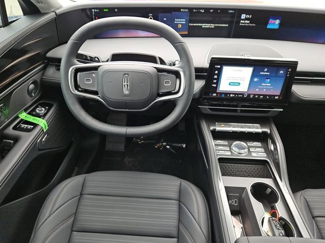 New 2026 Lincoln Nautilus Reserve w/ Jet Appearance Package AWD/4WD image 4
