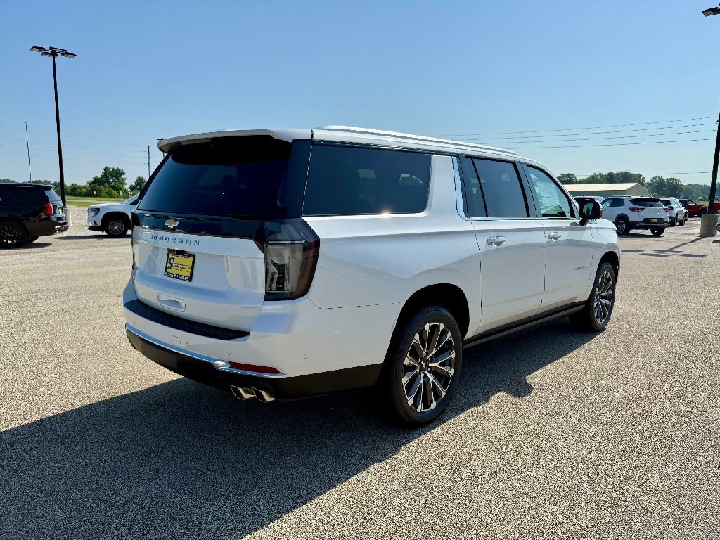 New 2025 Chevrolet Suburban High Country image 4
