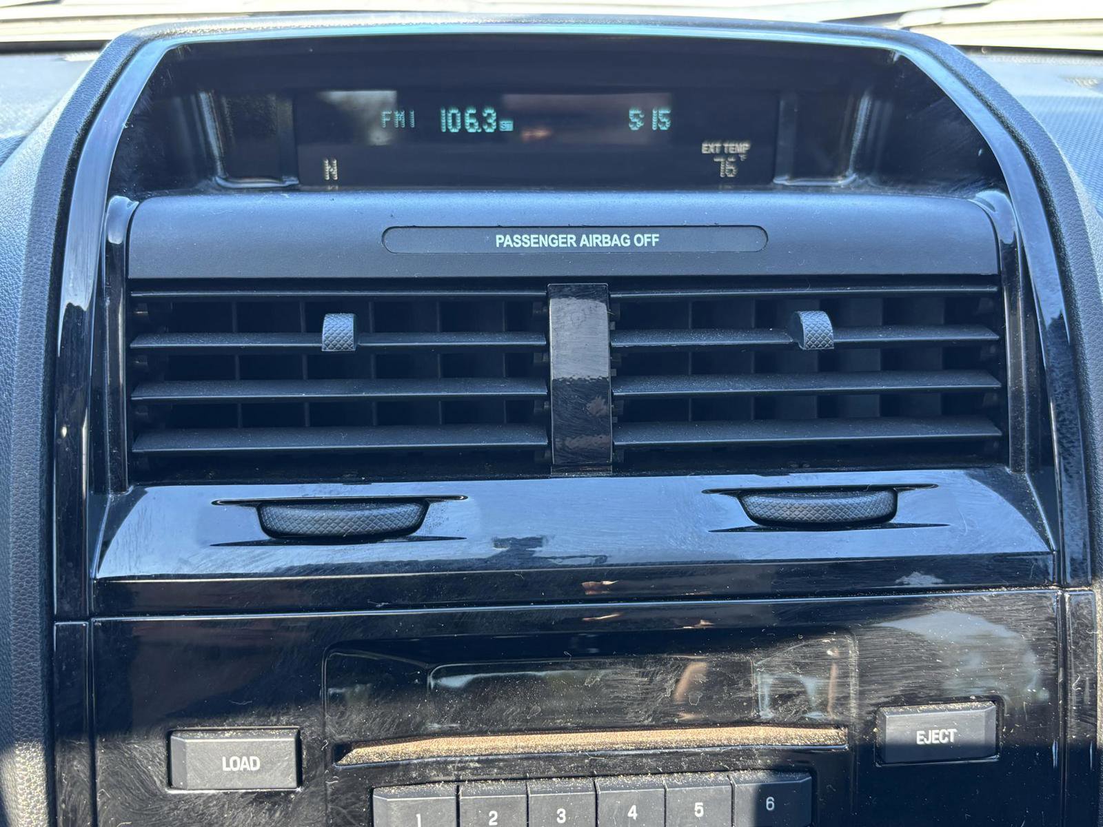 Used 2011 Ford Escape Limited w/ 301A Rapid Spec Order Code image 26