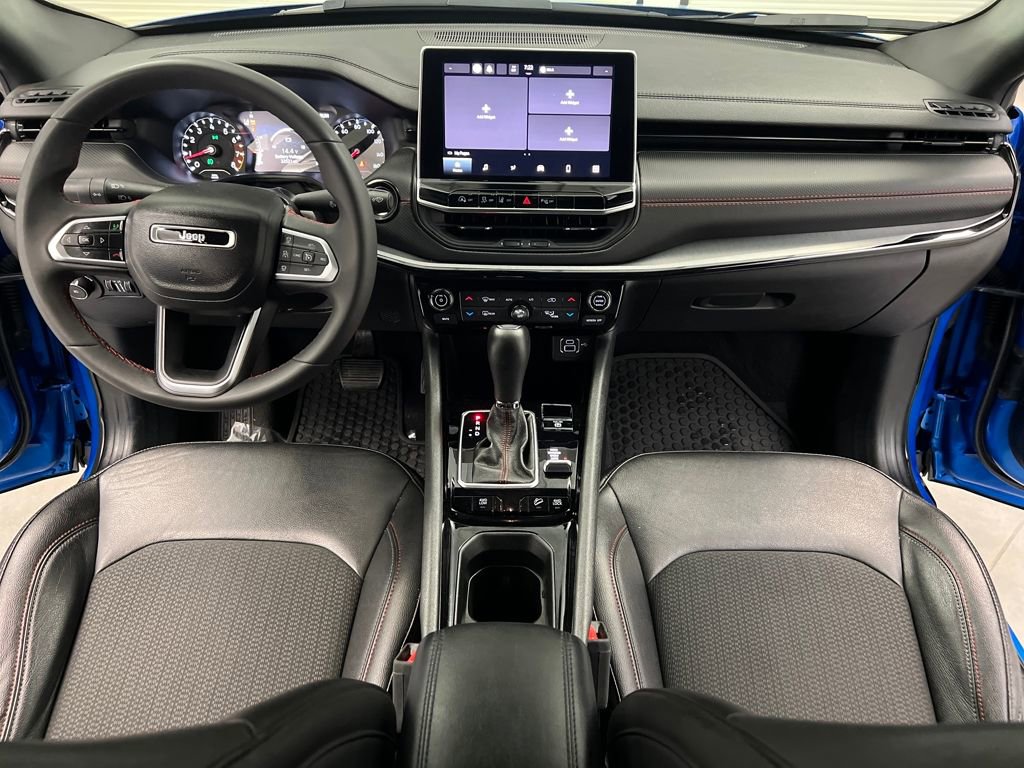 Used 2024 Jeep Compass Trailhawk image 35