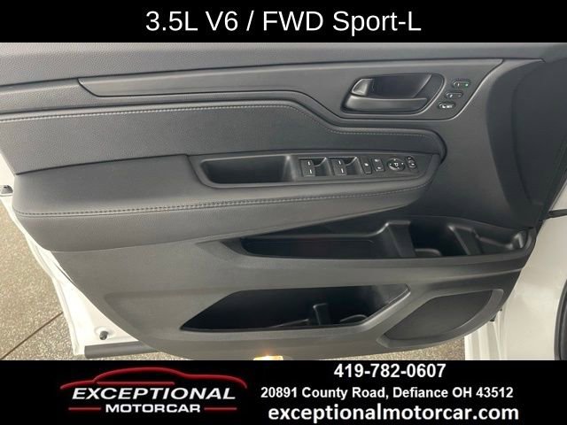 Used 2025 Honda Odyssey Sport-L image 35