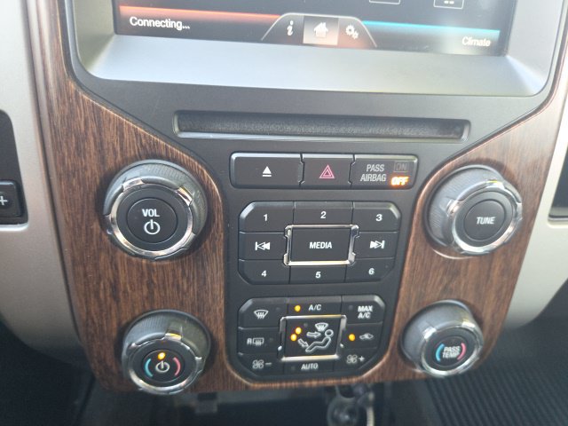 Used 2014 Ford F150 Lariat AWD/4WD image 9