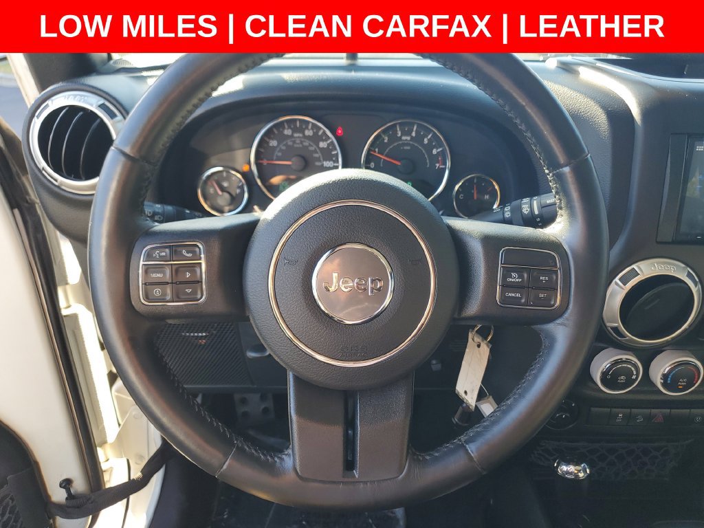 Used 2018 Jeep Wrangler Unlimited Rubicon w/ Connectivity Group AWD/4WD image 33