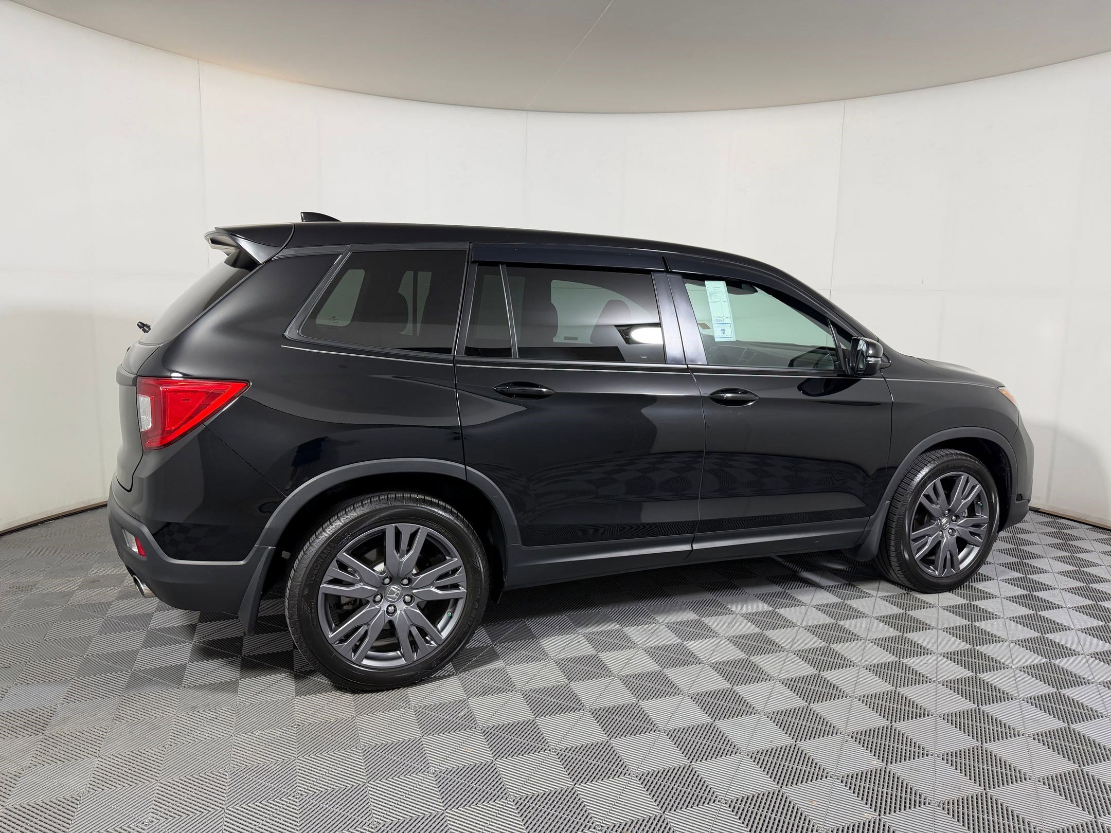 Used 2021 Honda Passport EX-L image 7