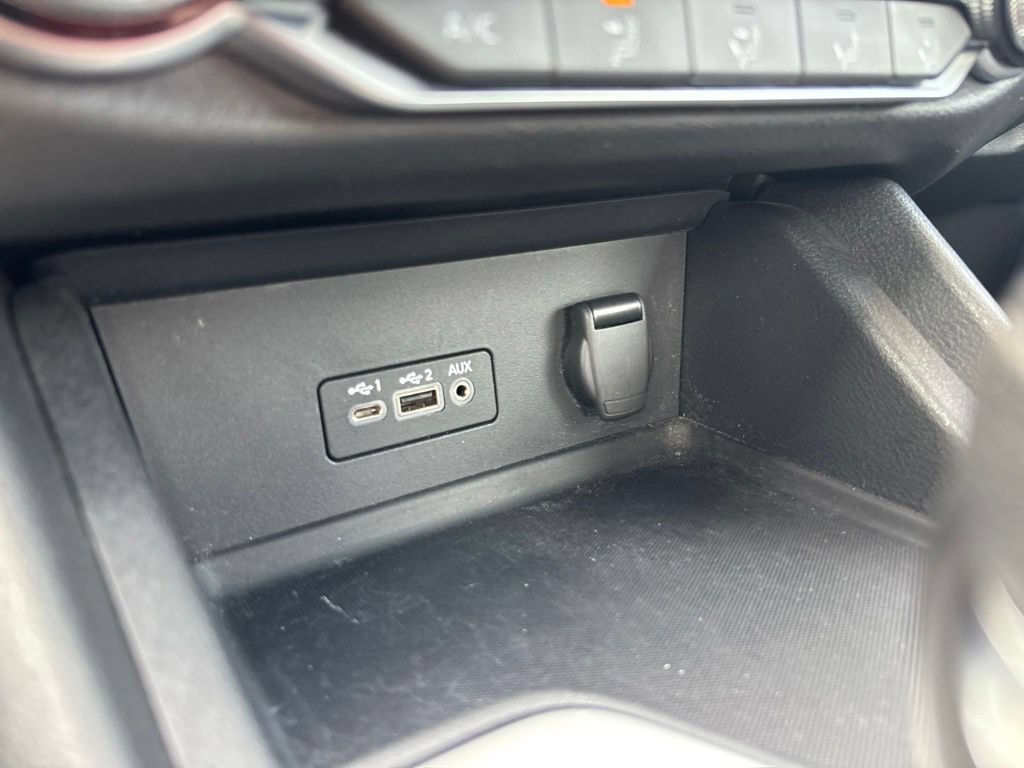 Used 2022 Nissan Sentra SV w/ Electronics Package FWD image 25
