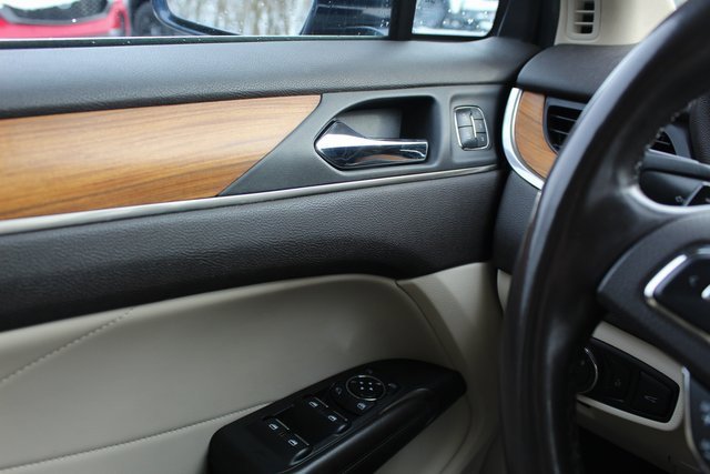 Used 2015 Lincoln MKC AWD w/ Equipment Group 102A Reserve image 23