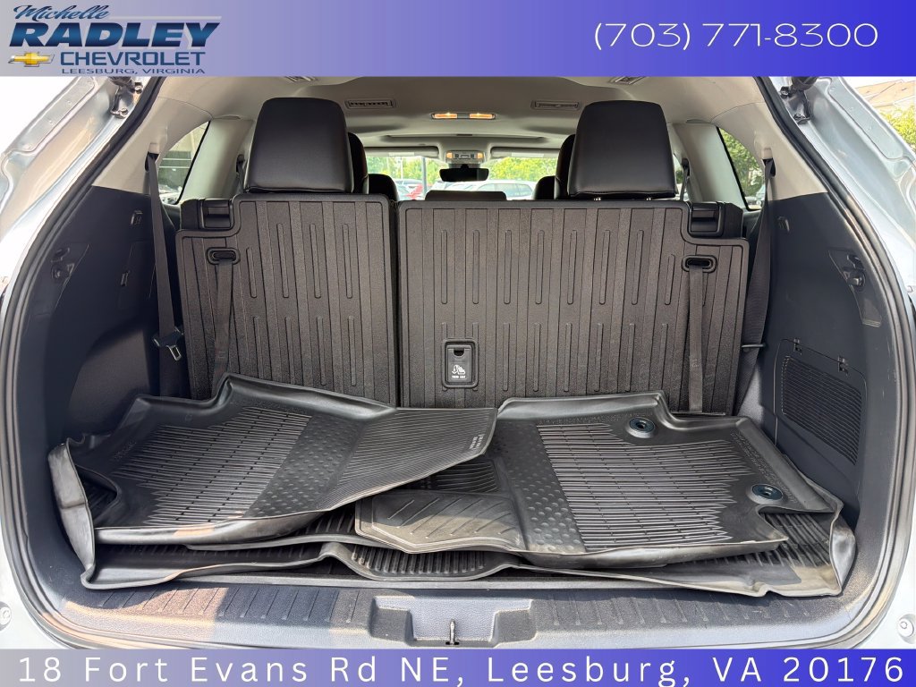 Used 2020 Toyota Highlander XLE AWD/4WD image 15