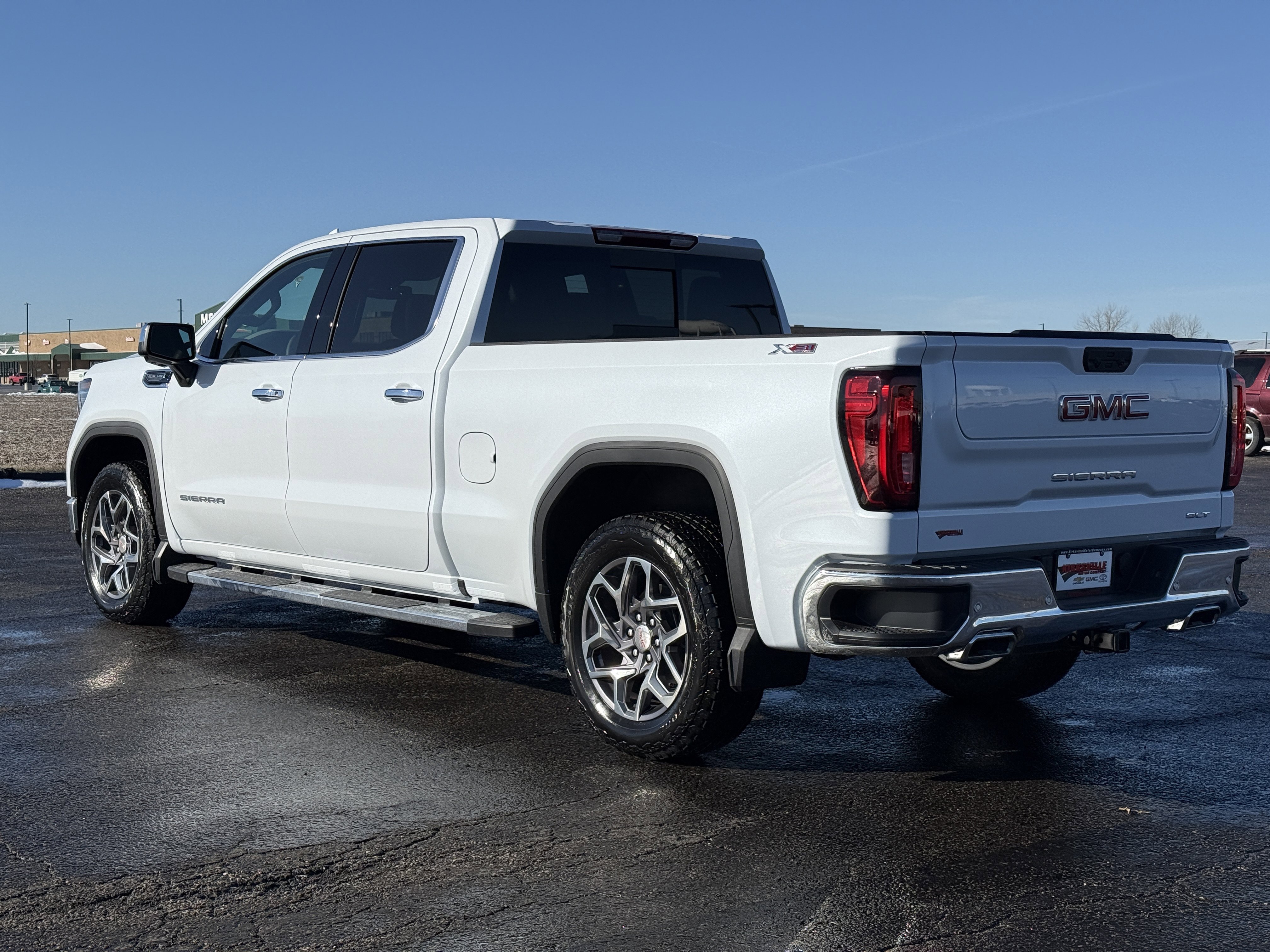 New 2026 GMC Sierra 1500 SLT w/ SLT Premium Plus Package image 6