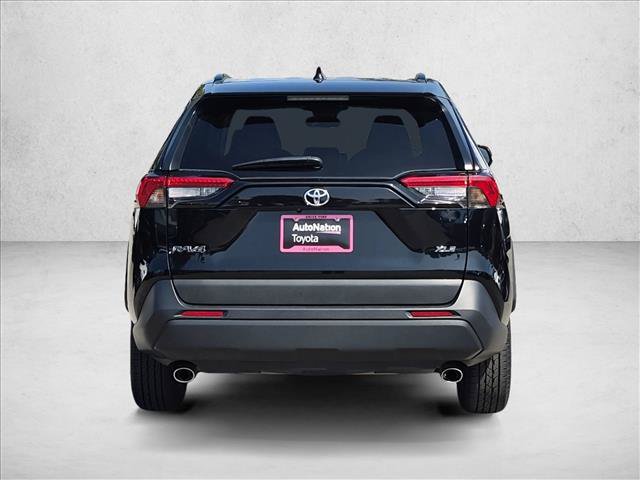 Used 2024 Toyota RAV4 XLE FWD image 7