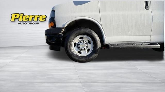 Used 2023 Chevrolet Express 3500 LS image 11