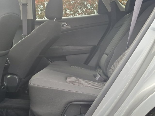 Used 2026 Kia Sportage LX FWD image 20