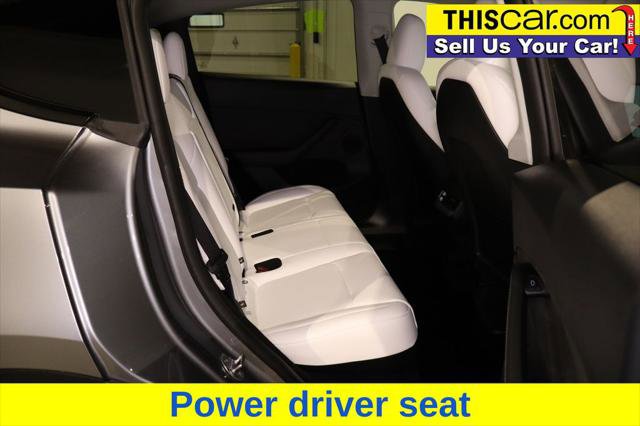 Used 2025 Tesla Model Y Long Range image 18