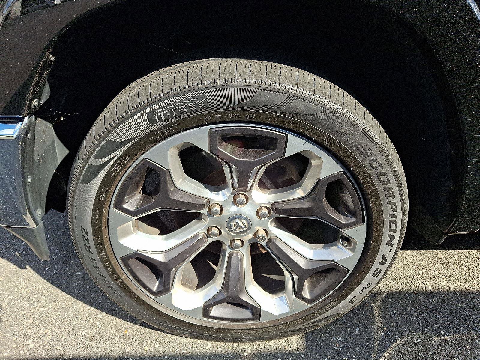 Used 2019 RAM 1500 Limited image 4