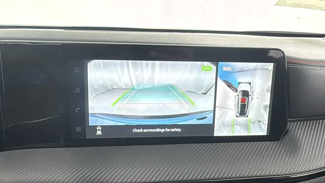 New 2026 Nissan Kicks SR w/ Cold Weather Package image 25