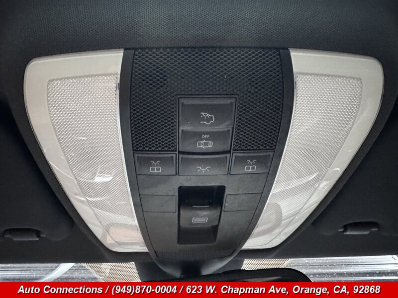 Used 2013 Mercedes-Benz C 250 Sedan image 18