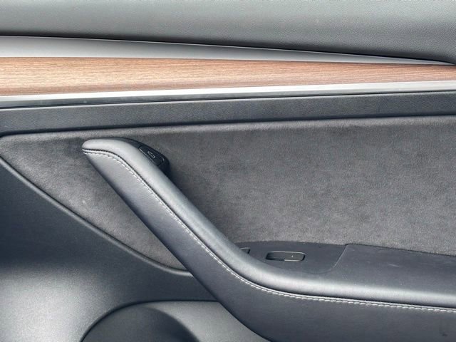Used 2023 Tesla Model 3 Standard Range RWD image 27