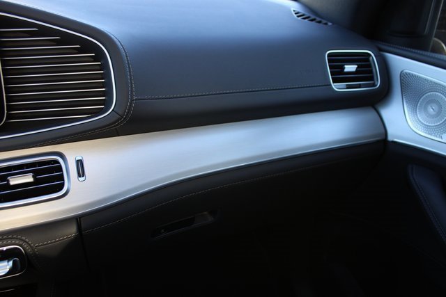 New 2025 Mercedes-Benz GLE 53 AMG 4MATIC Coupe image 37