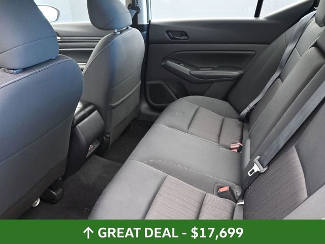 Used 2024 Nissan Altima 2.5 SV image 19