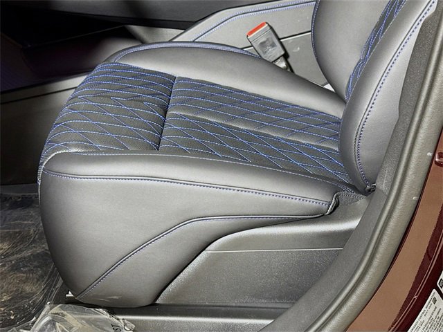 New 2025 Cadillac Escalade IQ Luxury 1 w/ Smart Trailering package image 17